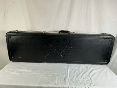 Vist Large View of Product Image Which is Used Peavey MOLDED BASS HARDCASE Guitar Case