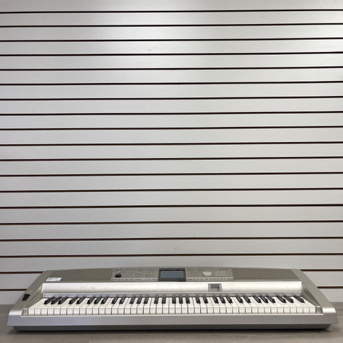 Vist Large View of Product Image Which is Used - Yamaha DGX-305 W/AC AND SUSTAIN 76-Key Keyboard