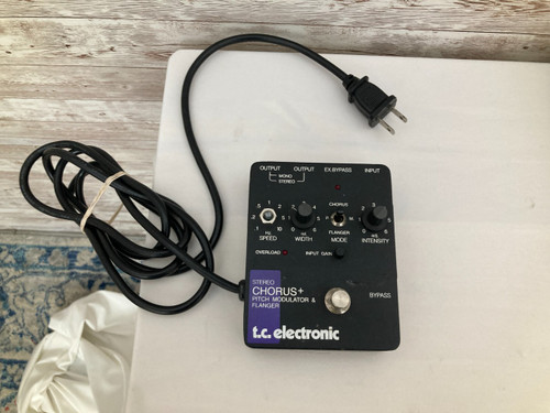Vist Large View of Product Image Which is Used TC Electronic STEREO CHORUS + Pedal