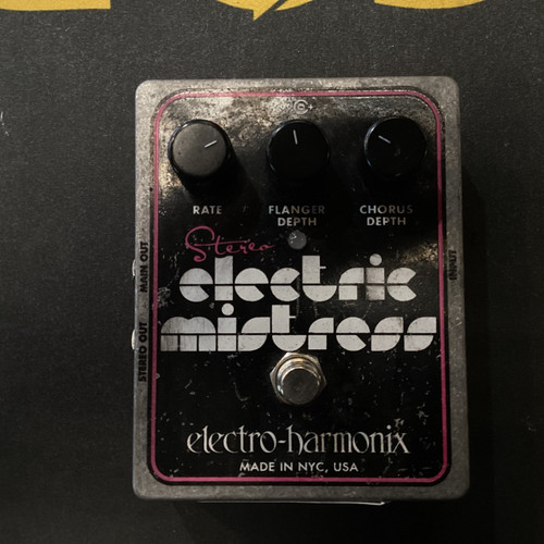 Vist Large View of Product Image Which is Used Electro Harmonix (E/H) ELECTRIC MISTRESS STEREO Chorus Pedal