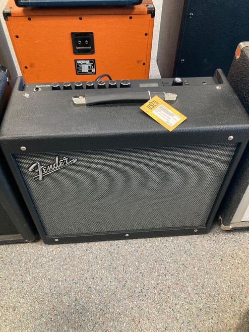 Vist Large View of Product Image Which is Used Fender MUSTANG GTX100 COMBO 1 x 12 Solid State Amplifier 1 x 12