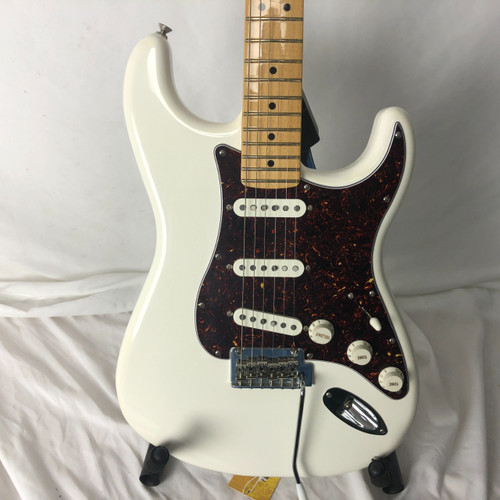 Vist Large View of Product Image Which is Used Fender PLAYER STRATOCASTER TEX MEX S Type Electric Guitar White 6-String