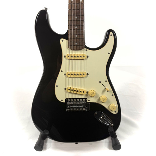 Vist Large View of Product Image Which is Used Squier Affinity Stratocaster Electric Guitar Black 6-String