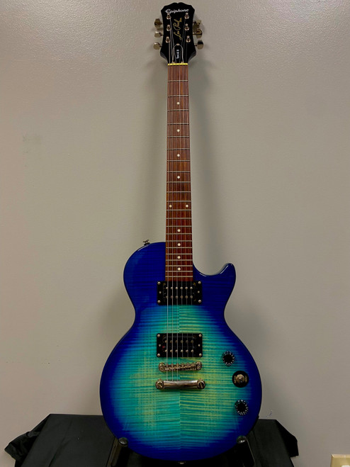 Vist Large View of Product Image Which is Used Epiphone SPECIAL II LP Type Electric Guitar Blue 6-String