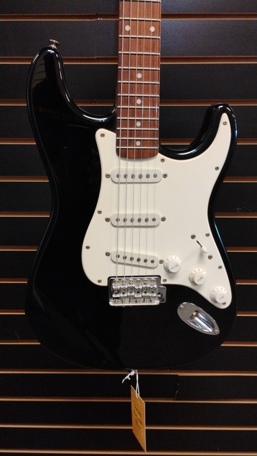 Vist Large View of Product Image Which is Used Squier SQUIER STRAT S Type Electric Guitar Black 6-String