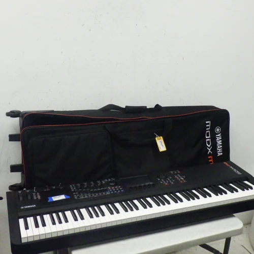 Vist Large View of Product Image Which is Used Yamaha MODX M8 W CASE 88-Key Keyboard 88-key