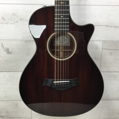 Vist Large View of Product Image Which is Used Taylor 562-CE 12FRET 12-String Solid Top Acoustic/Electric Guitar Sunburst