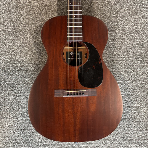 Vist Large View of Product Image Which is Used MARTIN 0-10E RETRO JASON ISBELL Acoustic Guitar