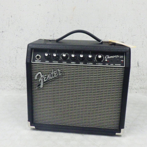 Vist Large View of Product Image Which is Used Fender CHAMPION 20 1 x 10 Guitar Speaker Cabinet 1 x 10