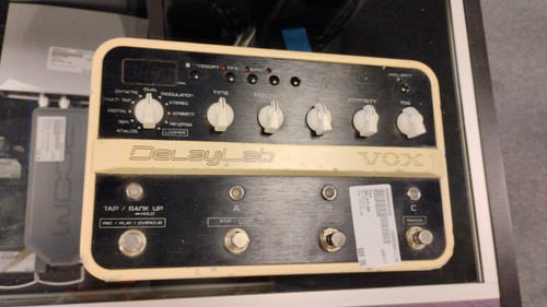 Vist Large View of Product Image Which is Used Vox DELAYLAB Delay Pedal