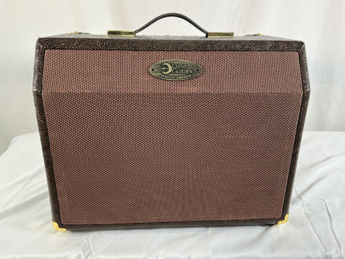 Vist Large View of Product Image Which is Used Luna ACOUSTIC 25C 1 x 8 Solid State Amplifier 1 x 8