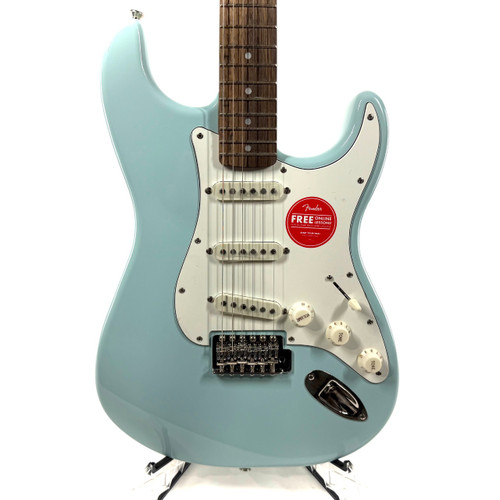Vist Large View of Product Image Which is Used Squier Classic Vibe ‘70s Stratocaster Electric Guitar Blue 6-String