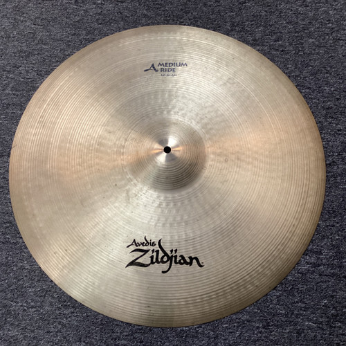Vist Large View of Product Image Which is Used Zildjian 24 A MEDIUM RIDE Ride Cymbal 24"