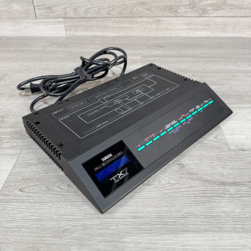 Vist Large View of Product Image Which is Used Yamaha Vintage TX7 FM Expander Rackmount Synthesizer Sound Module
