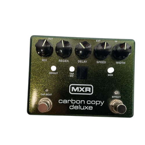 Vist Large View of Product Image Which is Used MXR CARBON COPY DELUXE Delay Pedal