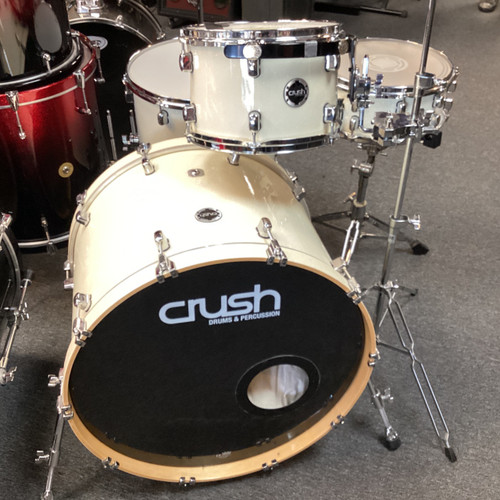 Vist Large View of Product Image Which is Used Crush SUBLIME MAPLE 4 PC 24X17 KICK Drum Shell Kit White