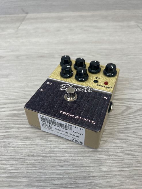 Vist Large View of Product Image Which is Used Tech 21 SANSAMP CHARACTER BLONDE Guitar PreAmp Pedal
