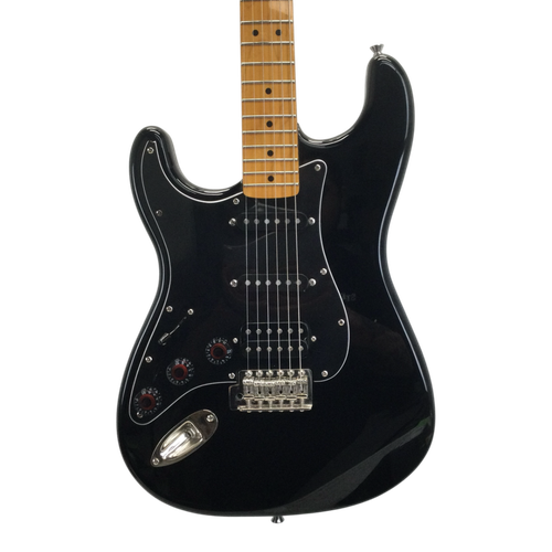 Vist Large View of Product Image Which is Used Squier 2021 Classic Vibe 70s Stratocaster Electric Guitar Black 6-String