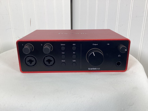 Vist Large View of Product Image Which is Used Focusrite 4TH GEN SCARLETT 4I4 Computer Interface 4 A/D Recording Inputs