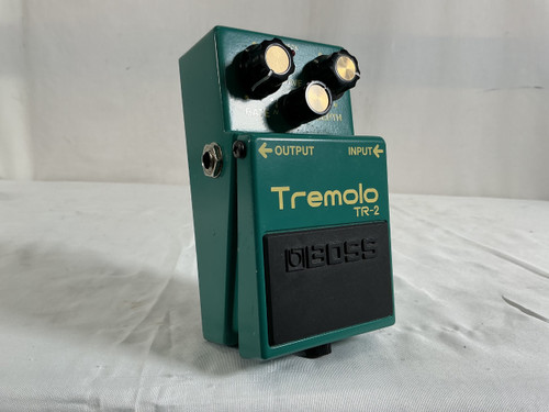 Vist Large View of Product Image Which is Used Boss TR-2 Tremolo Pedal