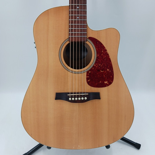 Vist Large View of Product Image Which is Used Seagull COASTLINE SLIM CW SPRUCE QIT Solid Top Acoustic Guitar Wood