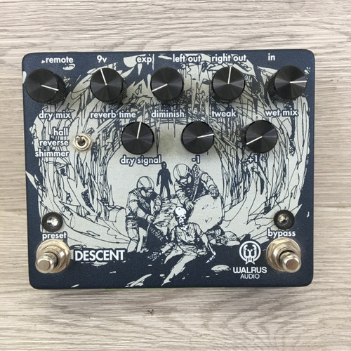 Vist Large View of Product Image Which is Used Walrus Audio DESCENT REVERB/OCTAVE Reverb Pedal