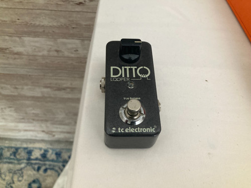 Vist Large View of Product Image Which is Used TC Electronic DITTO LOOPER Pedal