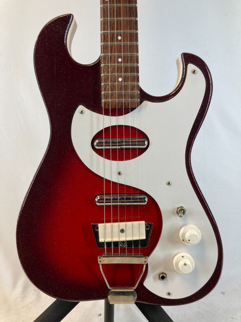 Vist Large View of Product Image Which is Used Silvertone 1457 Electric Guitar with Amp Case