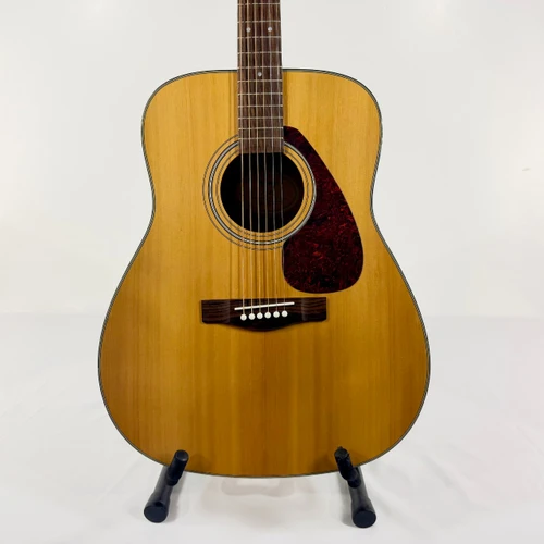 Vist Large View of Product Image Which is Used Yamaha F325 Acoustic Guitar Natural