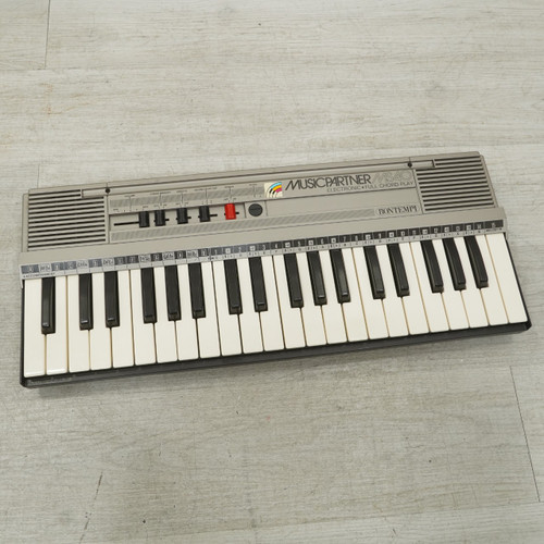 Vist Large View of Product Image Which is Used Botempi MS40 25-key Keyboard