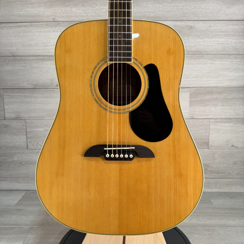 Vist Large View of Product Image Which is Used Alvarez RD16 Acoustic Guitar - Natural