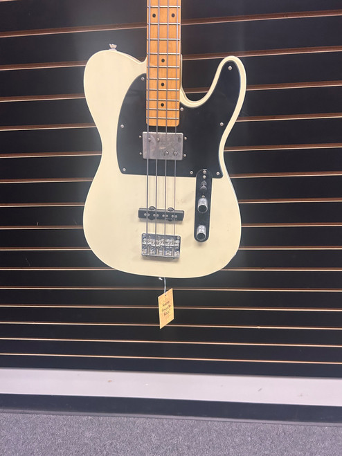 Vist Large View of Product Image Which is Used Squier VINTAGE MODIFIED TELE BASS Bass Guitar White 4-String