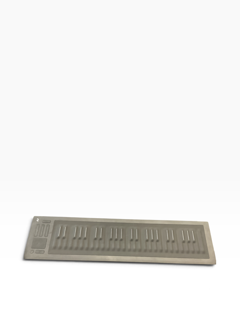 Vist Large View of Product Image Which is Used Roli SEABOARD RISE 49 49-Key Controller 49-Key