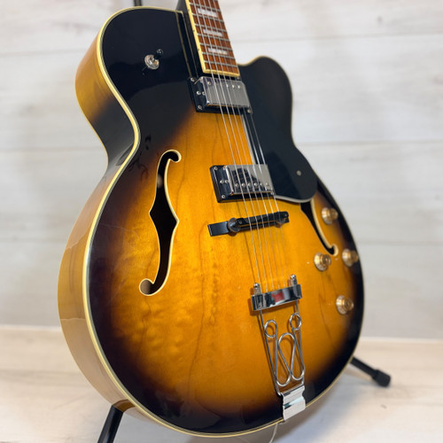 Vist Large View of Product Image Which is Used Aria FA-65 Electric Guitar Tobacco Sunburst 6-String