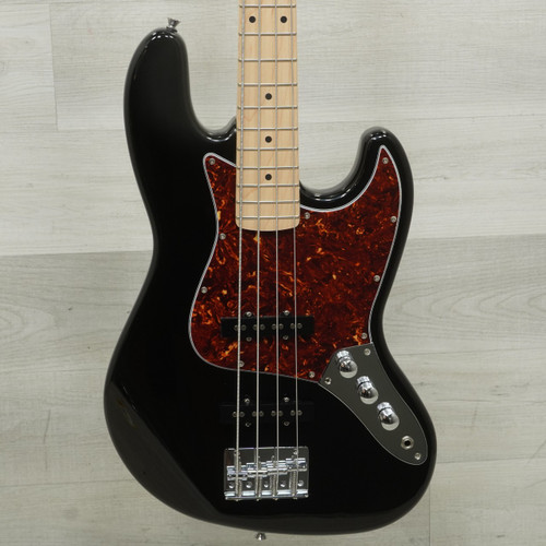 Vist Large View of Product Image Which is Used Nashville Guitarworks Dual Pickup Bass Guitar Black