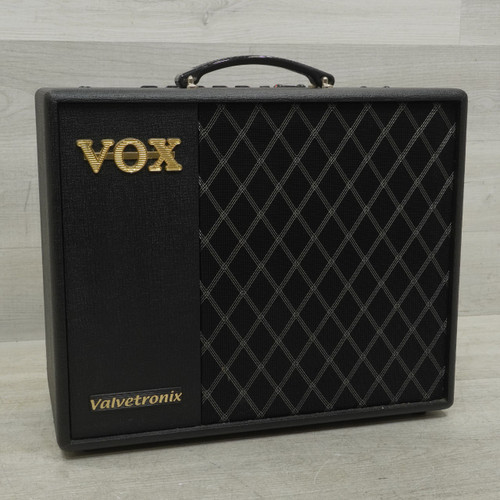 Vist Large View of Product Image Which is Used Vox VT40X 1x10 Solid State Amplifier