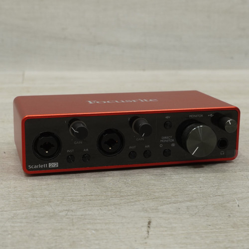 Vist Large View of Product Image Which is Used Focusrite Scarlett 2i2 Computer Interface