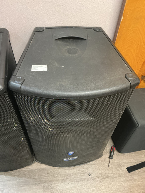 Vist Large View of Product Image Which is Used Mackie SR1521Z Powered Full Range Speaker Cabinet