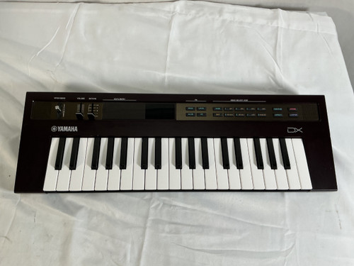 Vist Large View of Product Image Which is Used Yamaha REFACE DX Compact Synthesizer Compact