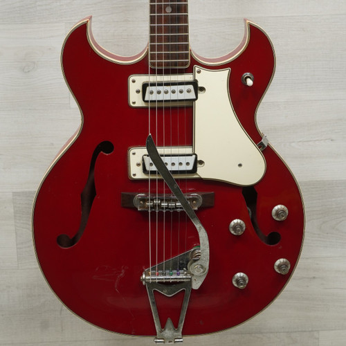 Vist Large View of Product Image Which is Used Silvertone Vintage Semi-hollow Electric Guitar Red