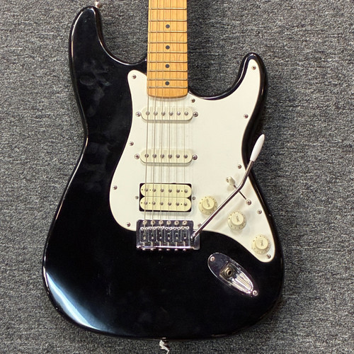Vist Large View of Product Image Which is Used Squier HSS STRAT 1993 Vintage Super S Electric Guitar Black 6-String