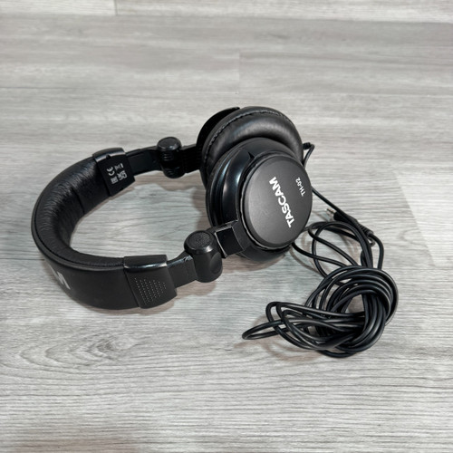 Vist Large View of Product Image Which is Used Tascam TH-02 Headphones