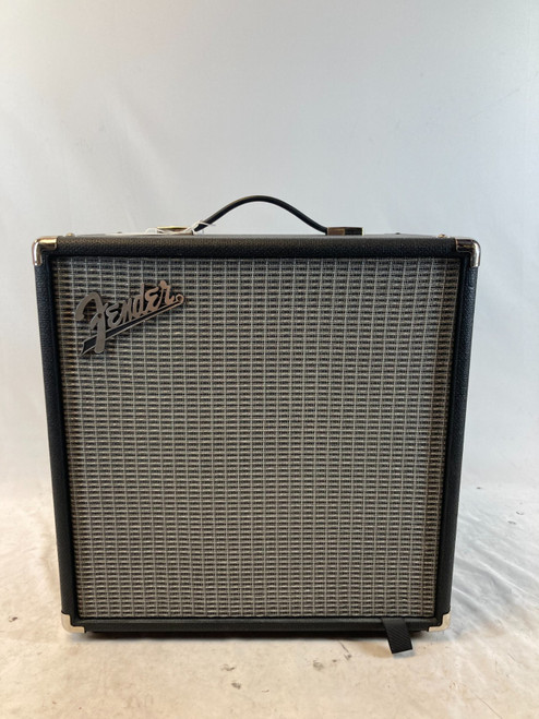 Vist Large View of Product Image Which is Used Fender RUMBLE 40 1 x 10 Bass Combo Amplifier