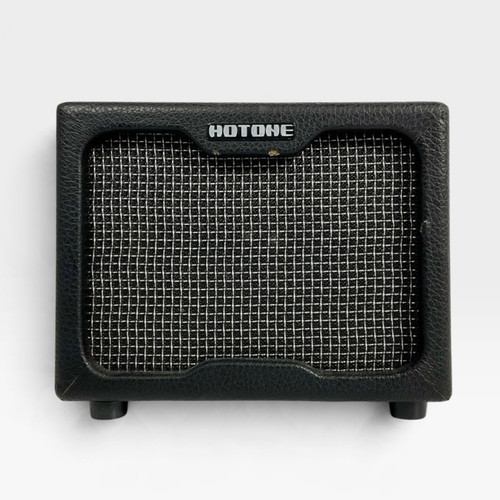 Vist Large View of Product Image Which is Used Hotone Nano Legacy Guitar Speaker Cabinet 1 x 4.5”