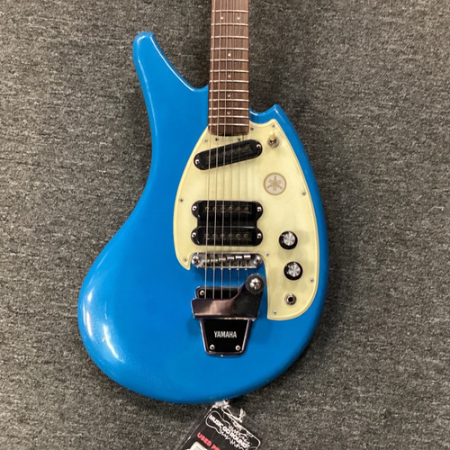 Vist Large View of Product Image Which is Used Yamaha SG-3C Vintage Electric Guitar Blue 6-String