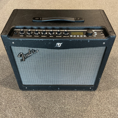 Vist Large View of Product Image Which is Used FENDER MUSTANG III V.2 Solid State Amplifier