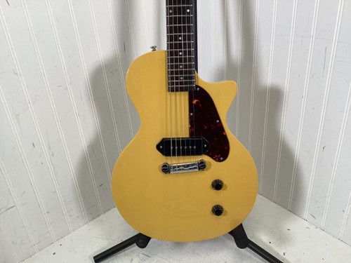 Vist Large View of Product Image Which is Used Sire L3 P90 LP Type Electric Guitar Yellow 6-String