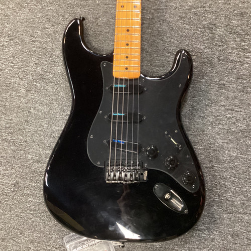 Vist Large View of Product Image Which is Used Fender STRAT CLAPTON BODY/AM OG NECK S Type Electric Guitar Black 6-String