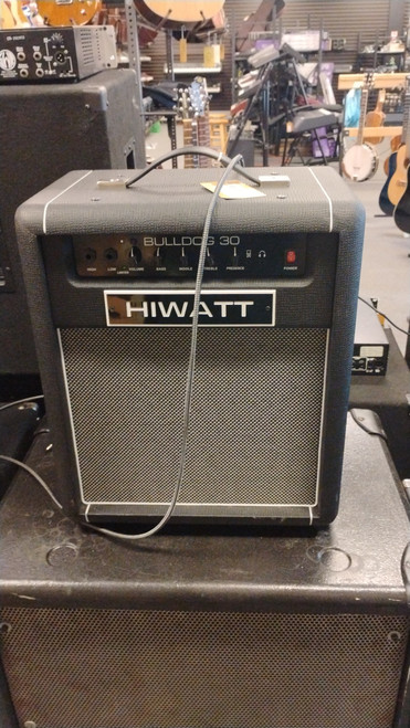 Vist Large View of Product Image Which is Used Hiwatt BULLDOG 30 1 x 10 Bass Combo Amplifier 1 x 10