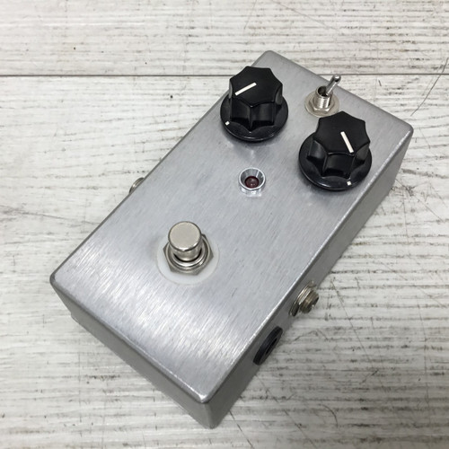 Vist Large View of Product Image Which is Used Carls Custom Guitar Octave Fuzz Pedal